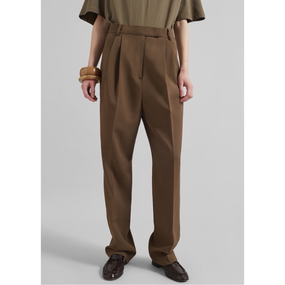 The Frankie Shop‎ Bea High Rise Straight Leg Suit Trouser Pants in Chocolate